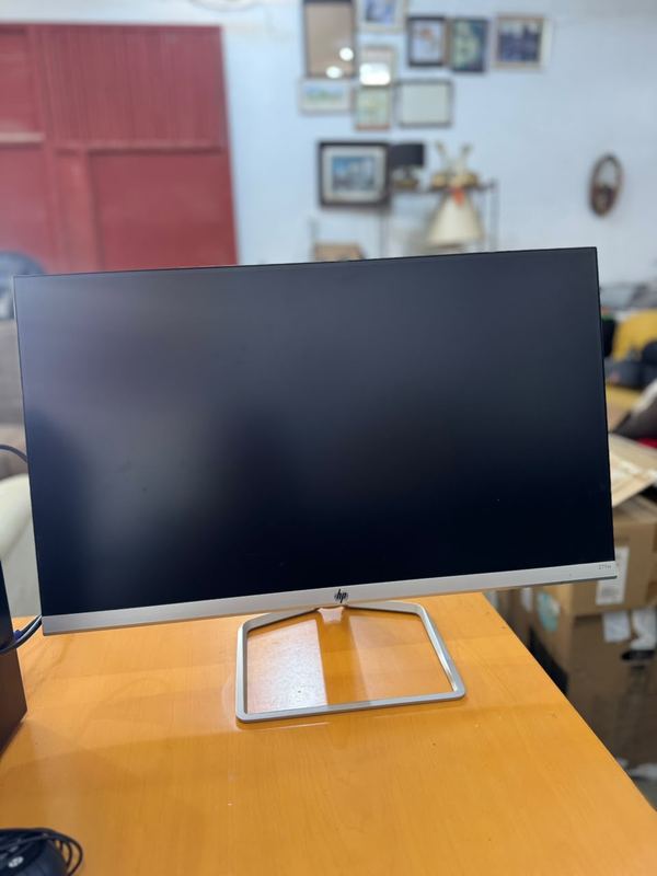 HP monitor