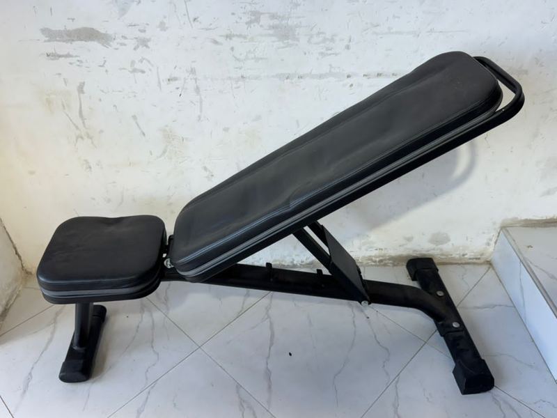Weight bench