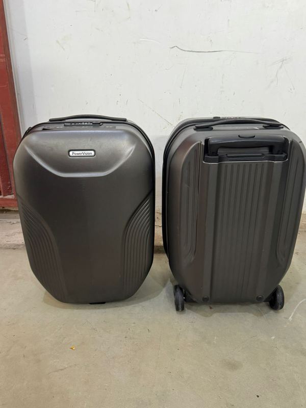 Hard-shell suitcases
