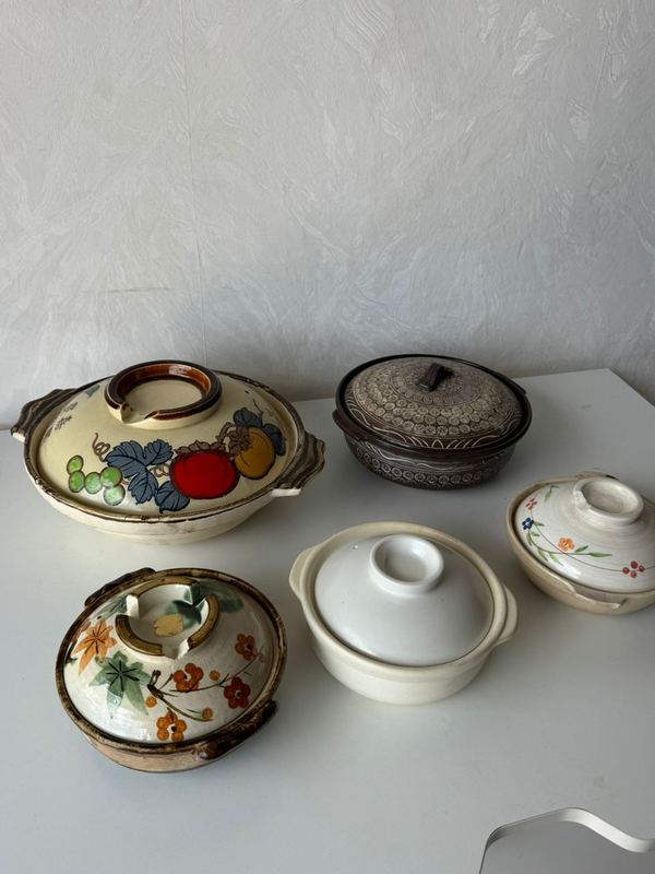 Clay pots